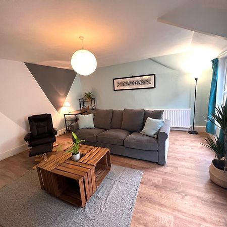 A Spacious 2 Bed Flat In Kingsbridge Town Kültér fotó