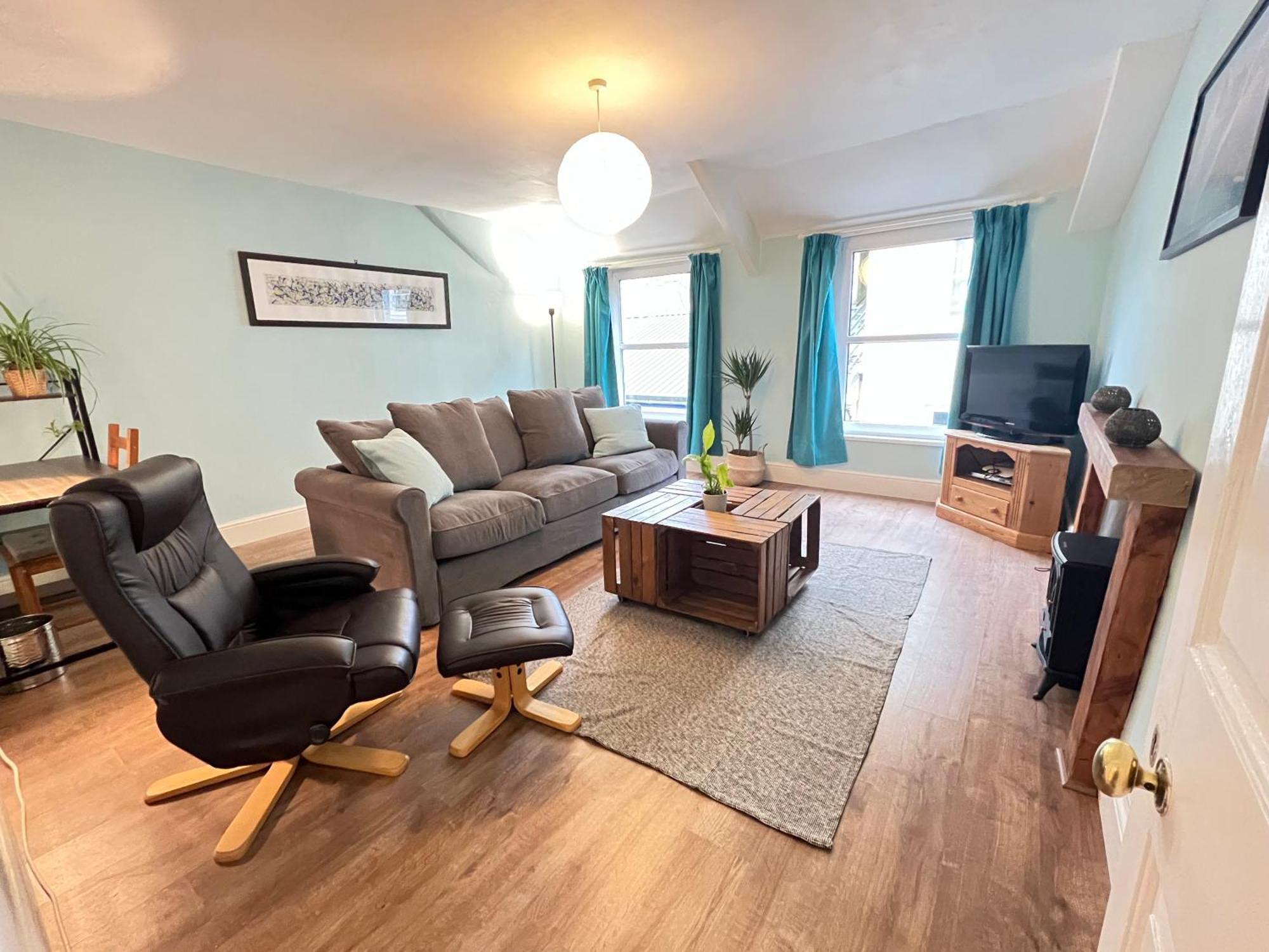 A Spacious 2 Bed Flat In Kingsbridge Town Kültér fotó