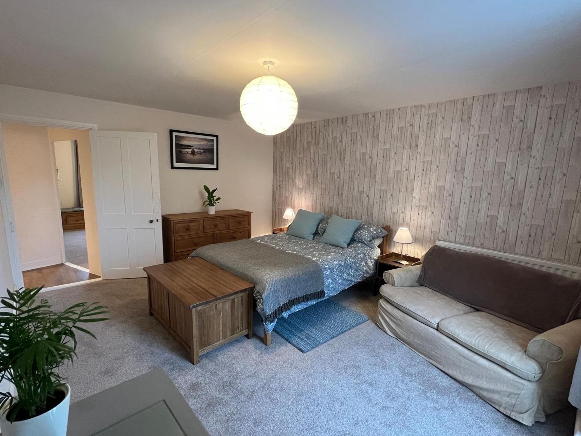A Spacious 2 Bed Flat In Kingsbridge Town Kültér fotó